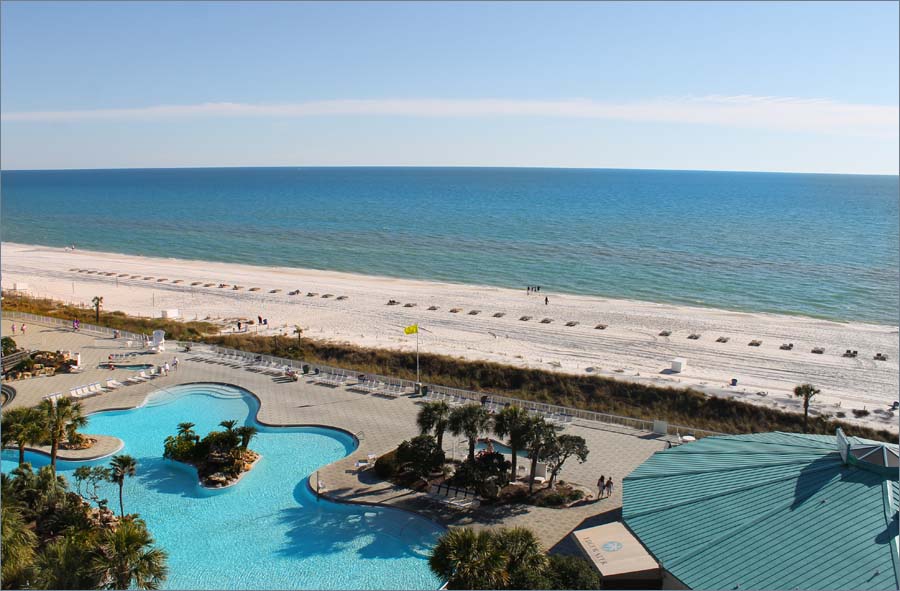 Views from every window of this large Edgewaer Deluxe condo overlooking the Gulf of Mexico!
