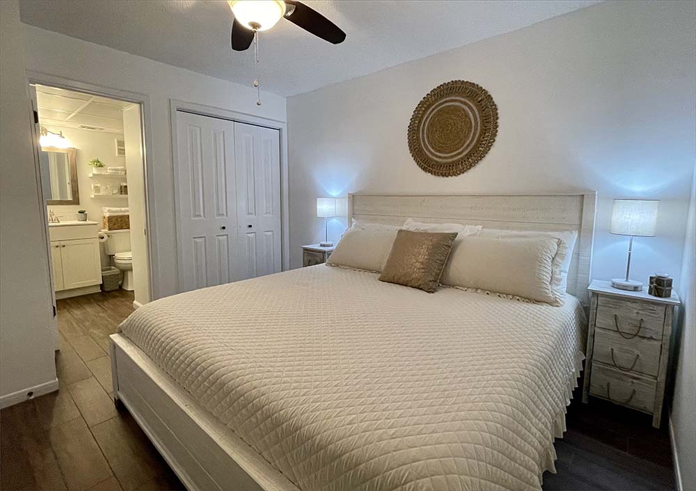 King sized master bedroom with private bathroom.