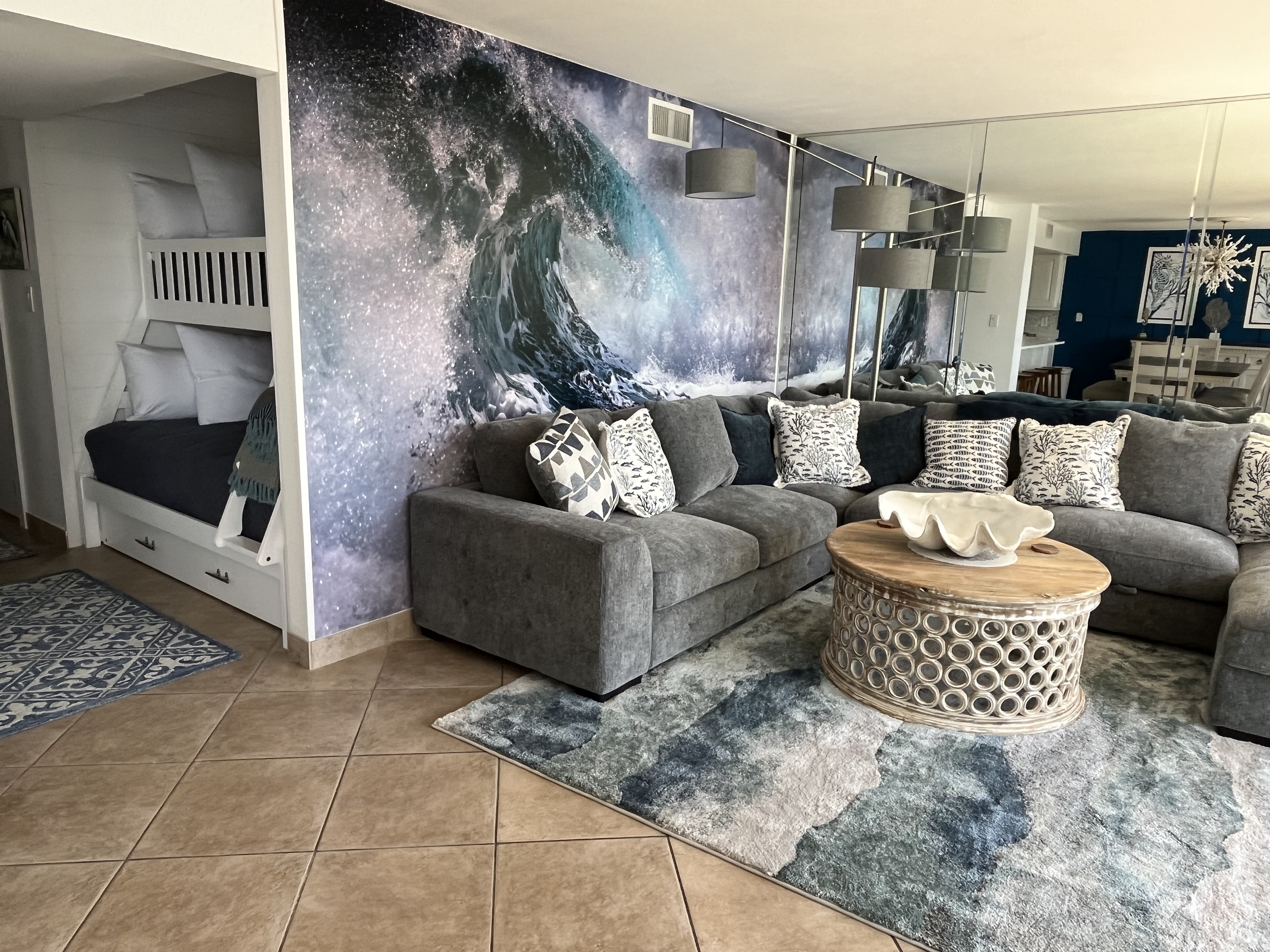 Beach condo includes a dining room with seating for 6.