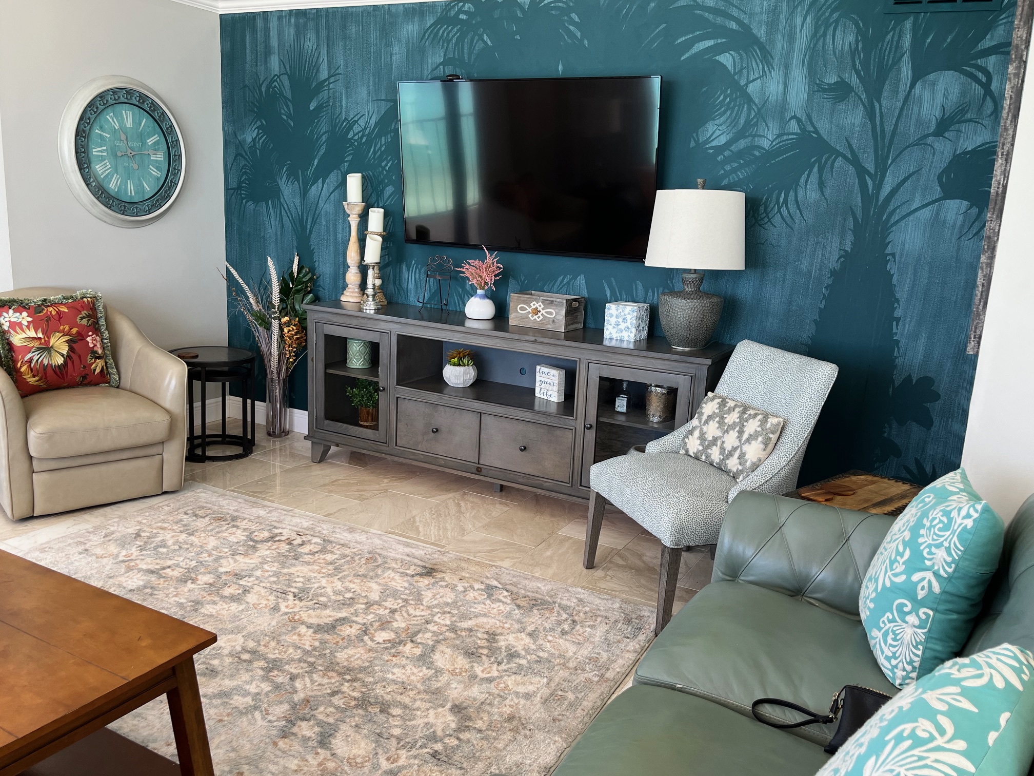 Panama City Beach Condo includes a dining room area.