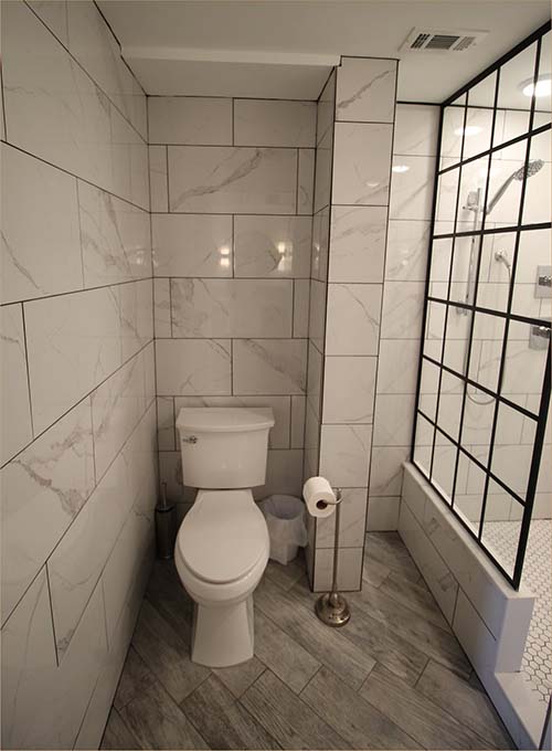 Master  bathroom.